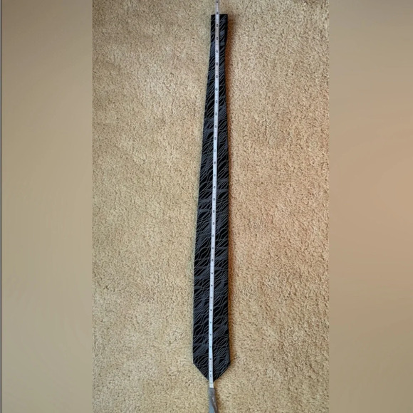 Murano Men's 100% Black Silk Tie - Abstract - Hand Tailored in USA - Picture 3 of 6